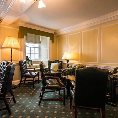 Bishopsgate House Hotel Бiuмарис Екстериор снимка